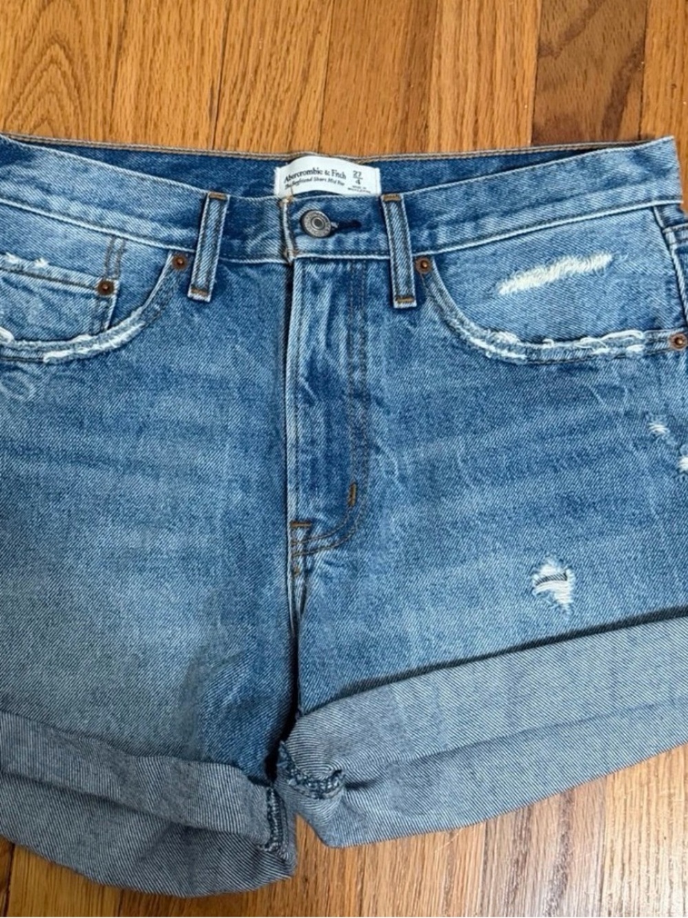 Abercrombie & Fitch Women's Light Blue Denim Roll-Cuff Shorts